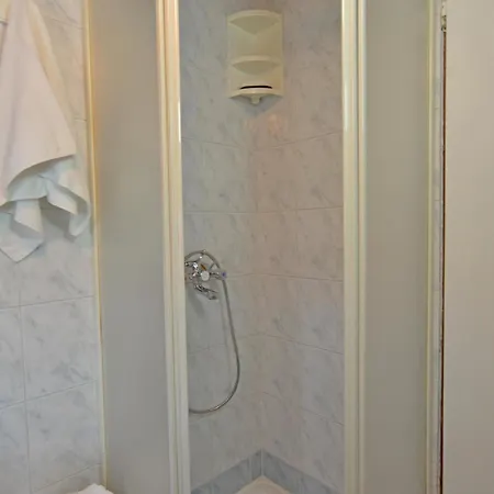 Fuer 3 Personen Ca 30 Qm In Fazana, Istrien Istrische Riviera Apartment *