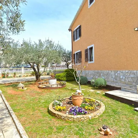 Fuer 3 Personen Ca 30 Qm In Fazana, Istrien Istrische Riviera Apartment Fazana